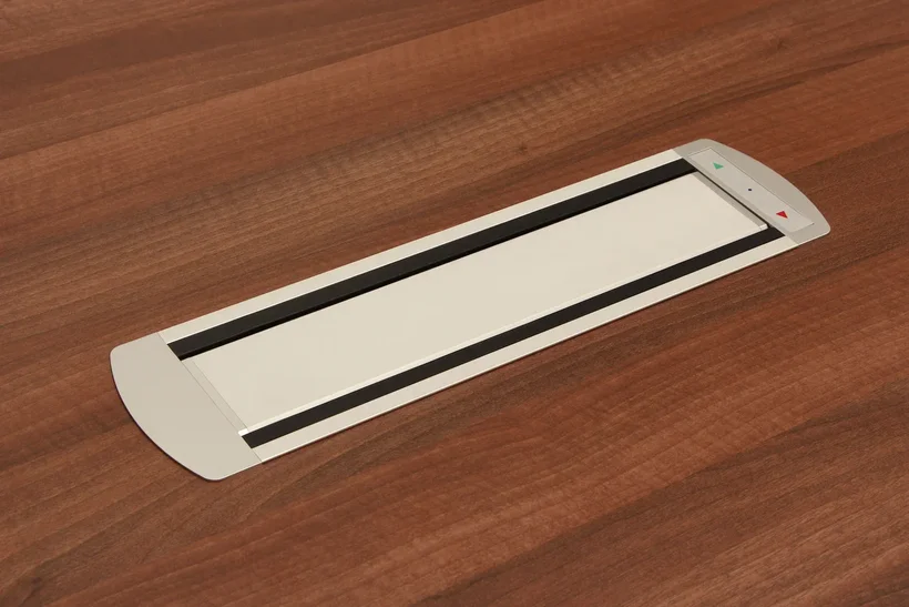 Otočný panel zavřený Otočný panel zavřený